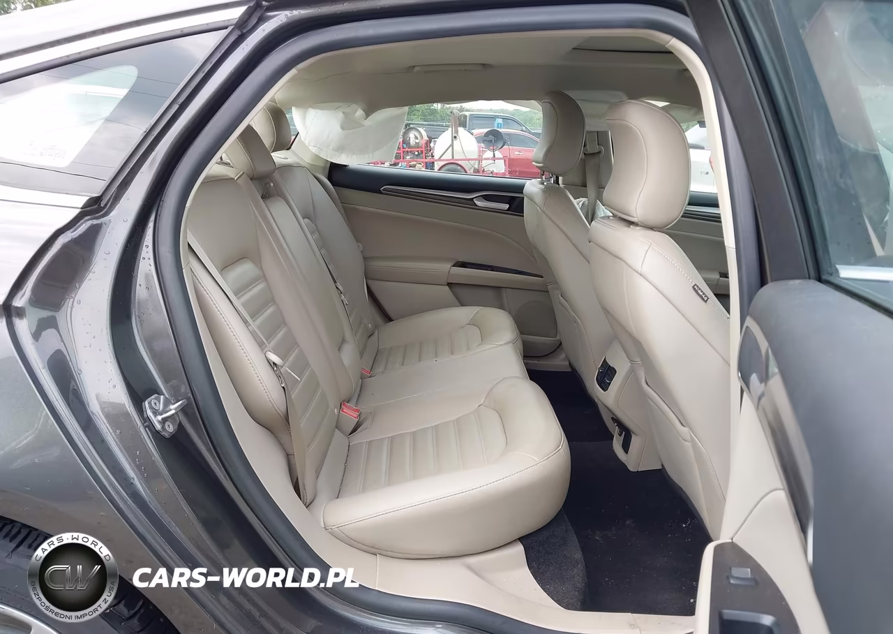 2018 Ford Fusion Energi Se Luxury VIN:3FA6P0PU3JR193248 - 8