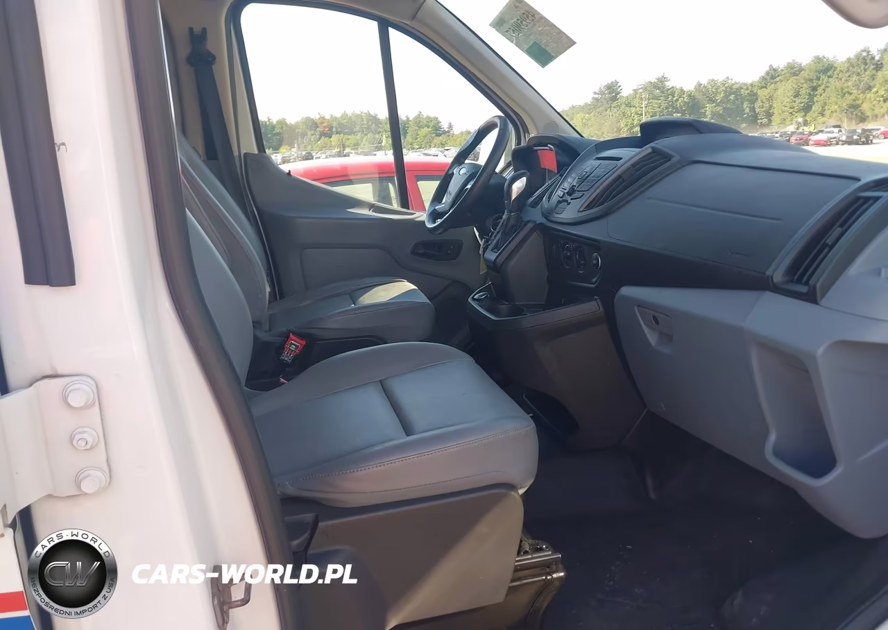 2018 Ford Transit-250 VIN:1FTYR1ZM9JKB29669 - 5