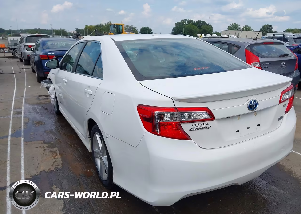 2014 Toyota Camry Hybrid Se Limited Edition VIN:4T1BD1FK8EU124587 - 3