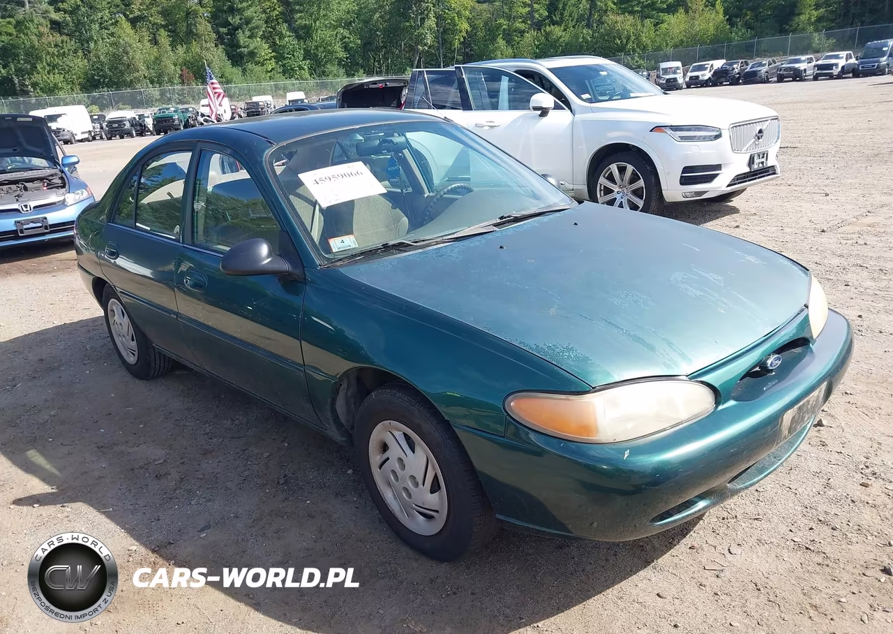 1999 Ford Escort Se