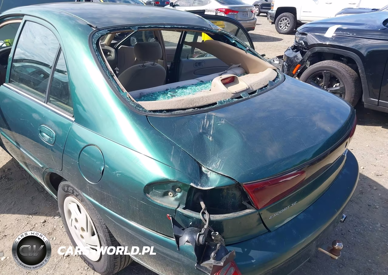 1999 Ford Escort Se VIN:1FAFP13P3XW286783 - 6