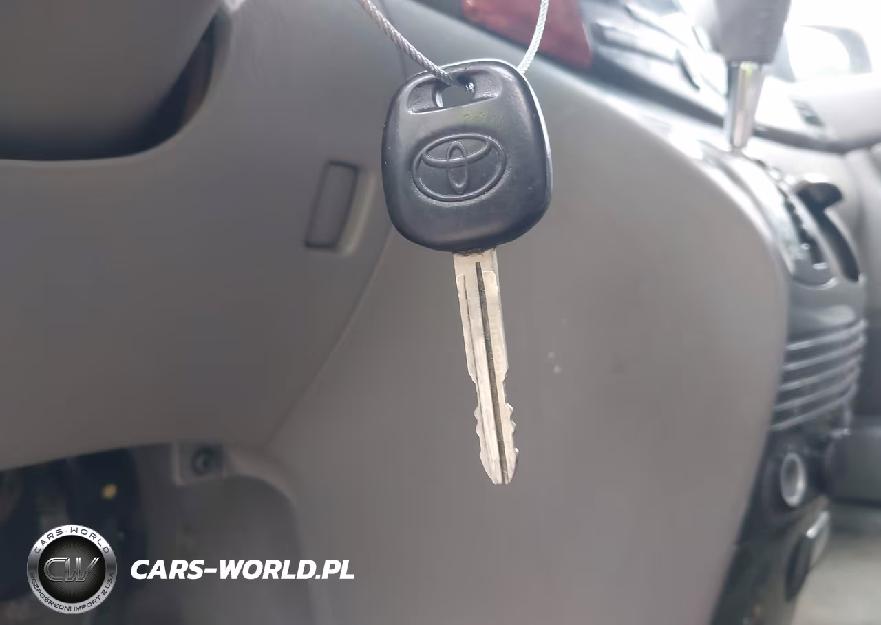 2010 Toyota Sienna Xle VIN:5TDDK4CC9AS028998 - 11