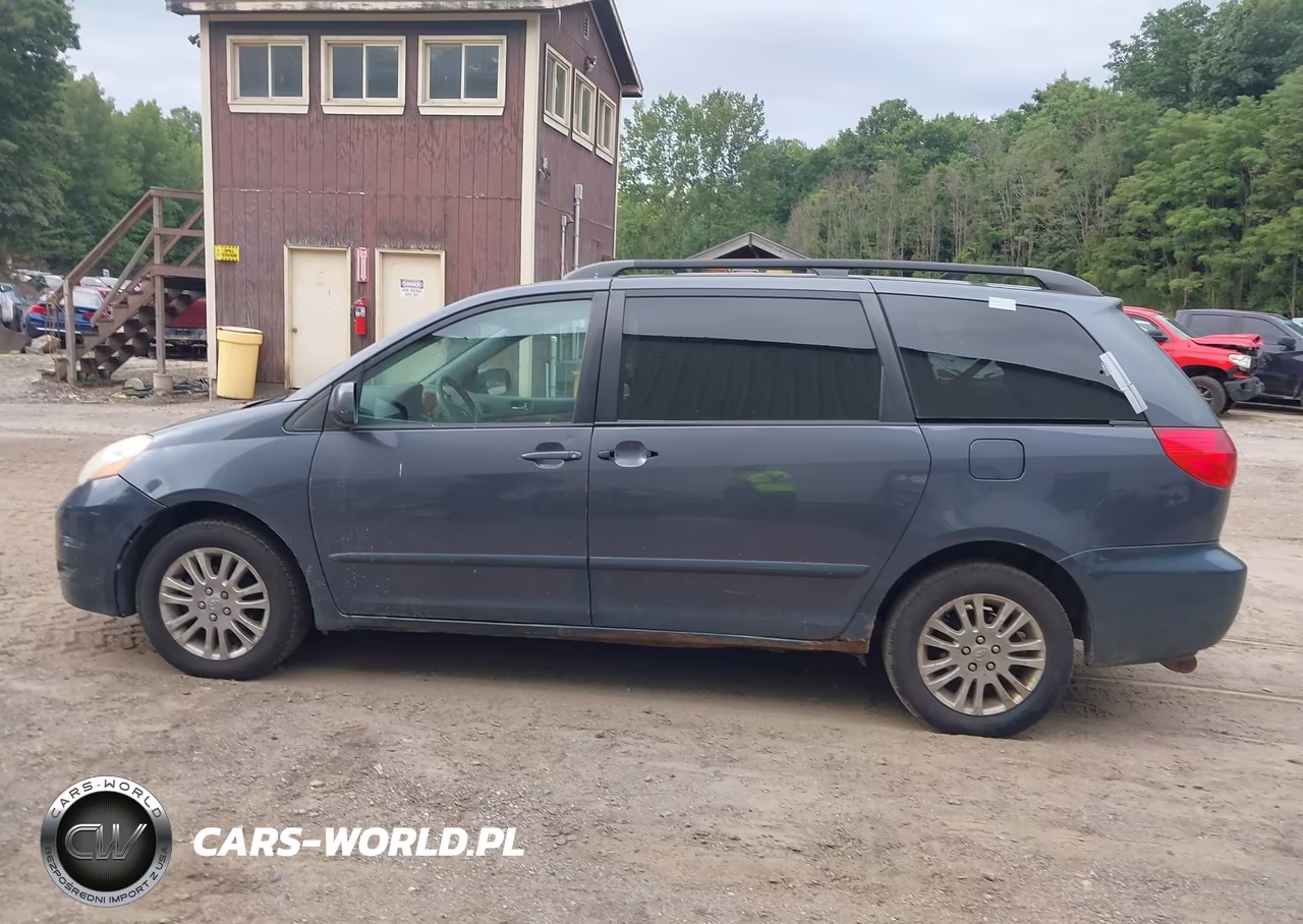 2010 Toyota Sienna Xle VIN:5TDDK4CC9AS028998 - 14