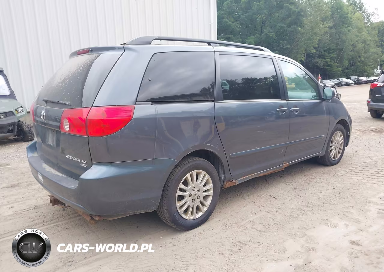 2010 Toyota Sienna Xle VIN:5TDDK4CC9AS028998 - 4