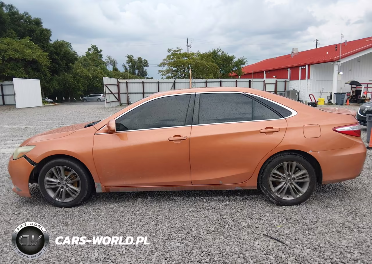 2016 Toyota Camry Se VIN:4T1BF1FK0GU564462 - 14