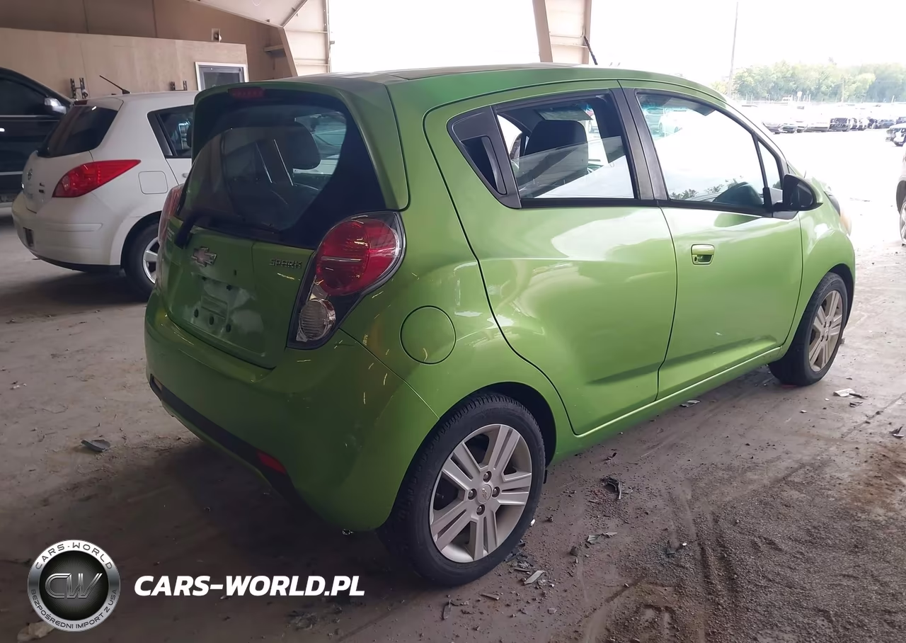 2015 Chevrolet Spark Ls Cvt VIN:KL8CB6S9XFC727247 - 4