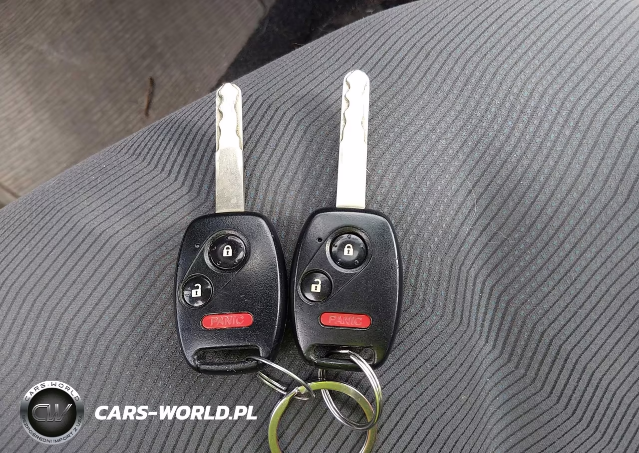 2011 Honda Fit VIN:JHMGE8H35BC010567 - 11