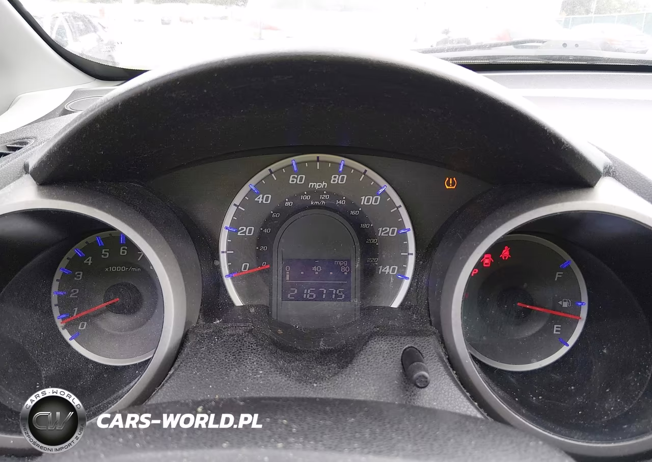 2011 Honda Fit VIN:JHMGE8H35BC010567 - 7