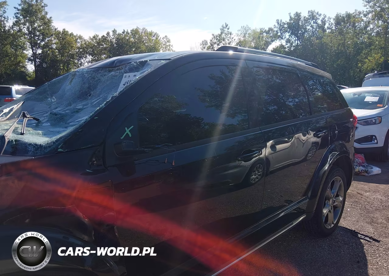 2016 Dodge Journey Crossroad Plus VIN:3C4PDDGG4GT243675 - 15