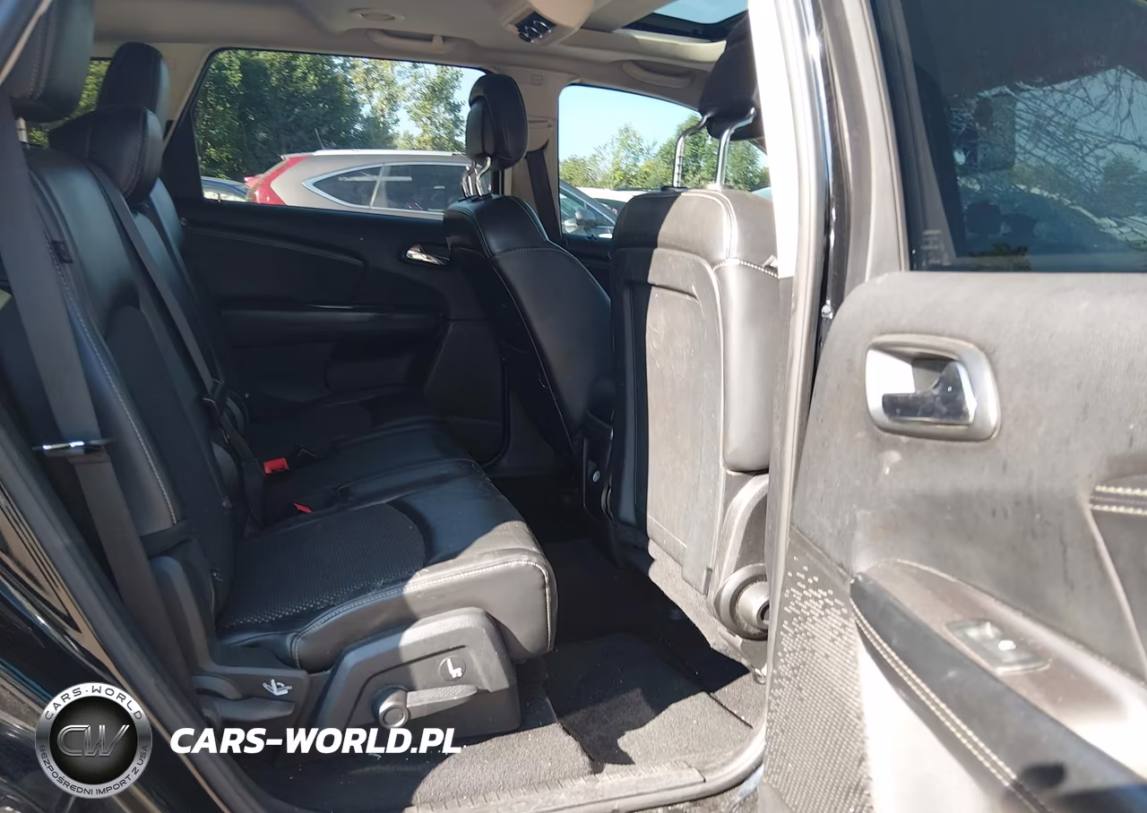 2016 Dodge Journey Crossroad Plus VIN:3C4PDDGG4GT243675 - 8