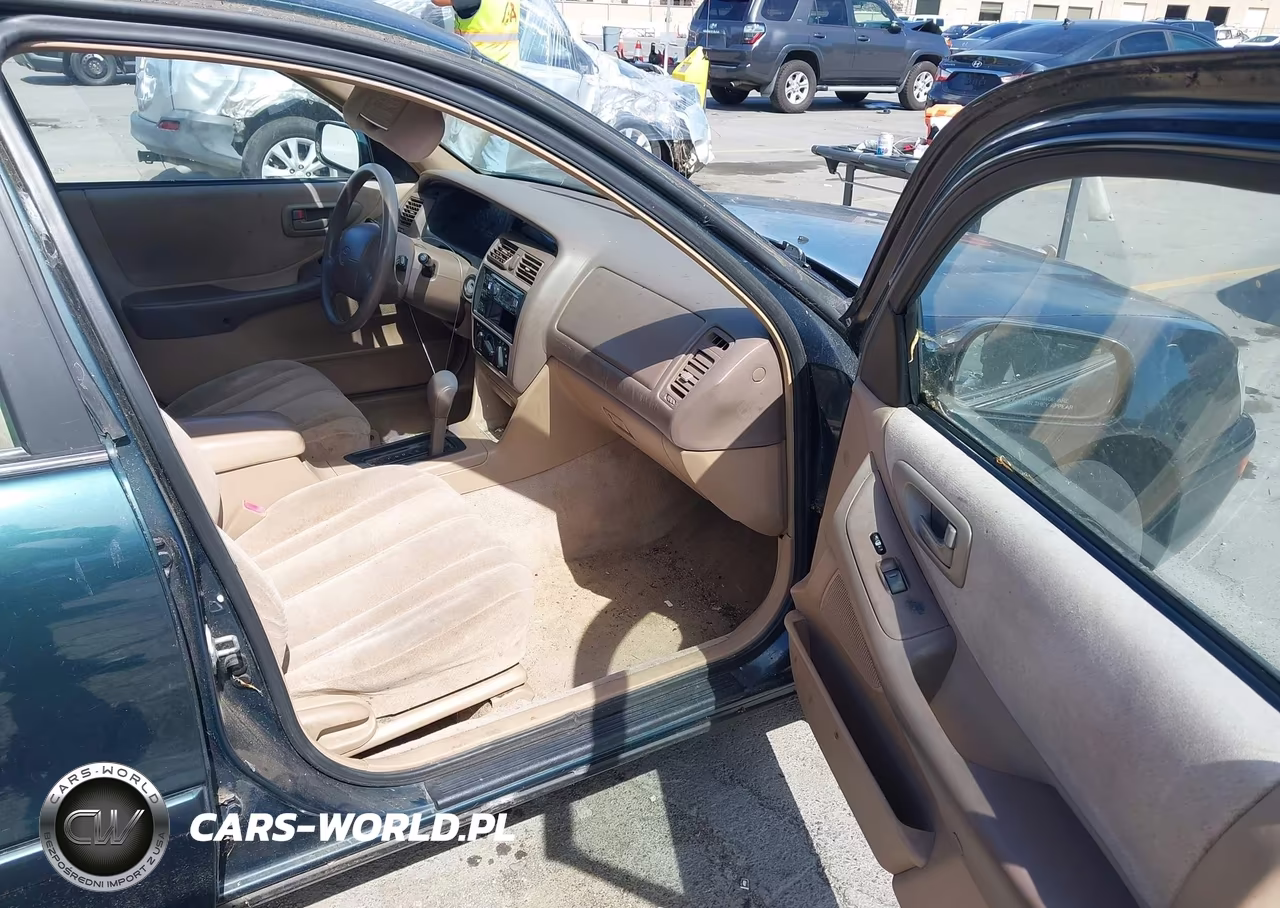 1996 Toyota Avalon Xl-Xls VIN:4T1BF12B3TU119455 - 5