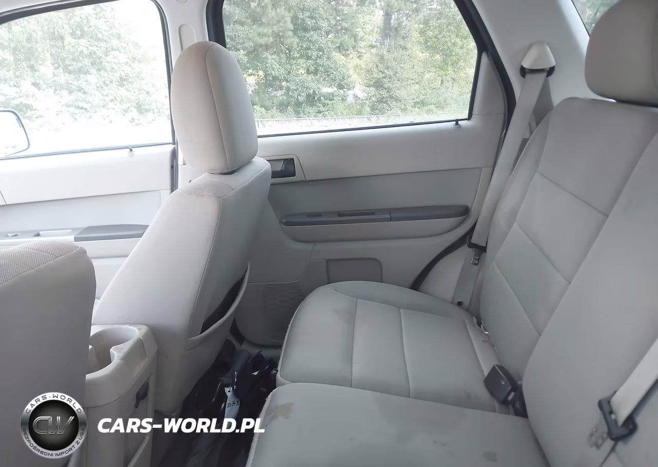 2010 Ford Escape Xlt VIN:1FMCU0D75AKB48882 - 8