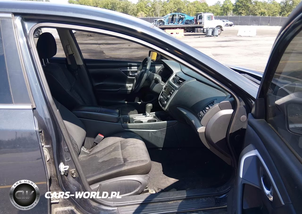2018 Nissan Altima 2.5 S VIN:1N4AL3AP4JC106241 - 5