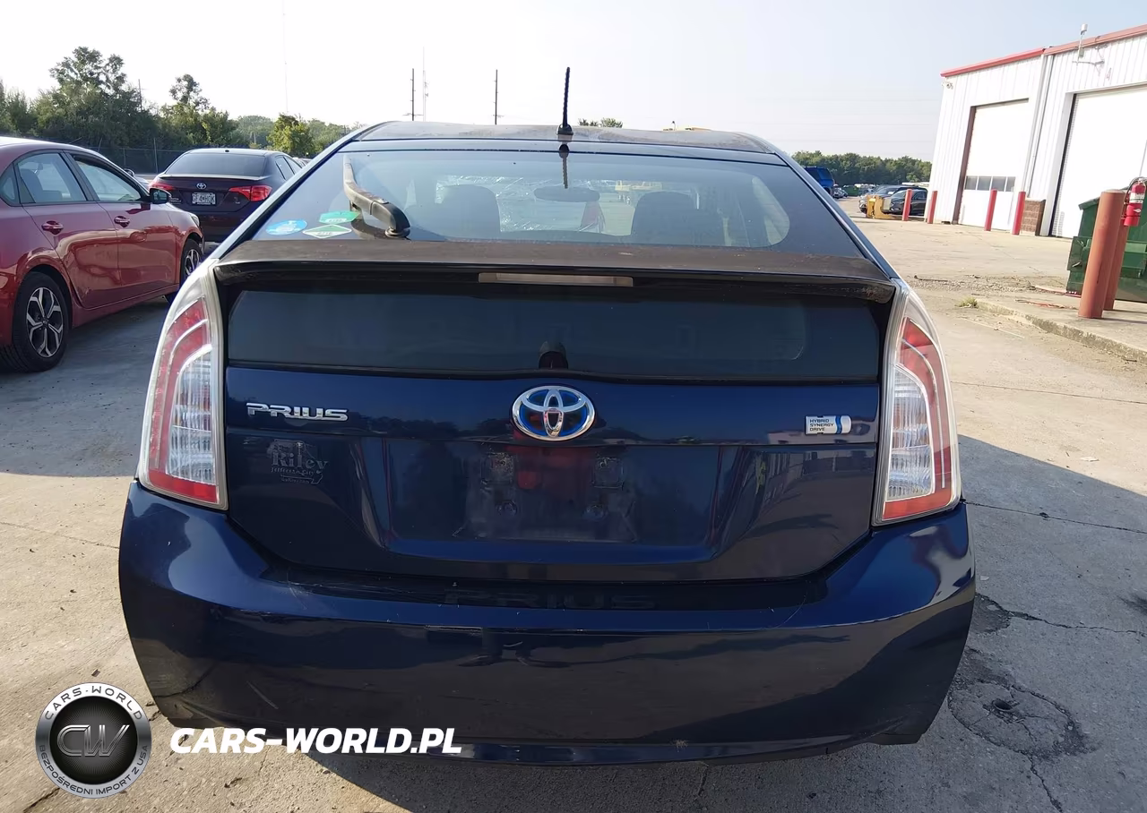 2012 Toyota Prius Two VIN:JTDKN3DU6C1611707 - 15