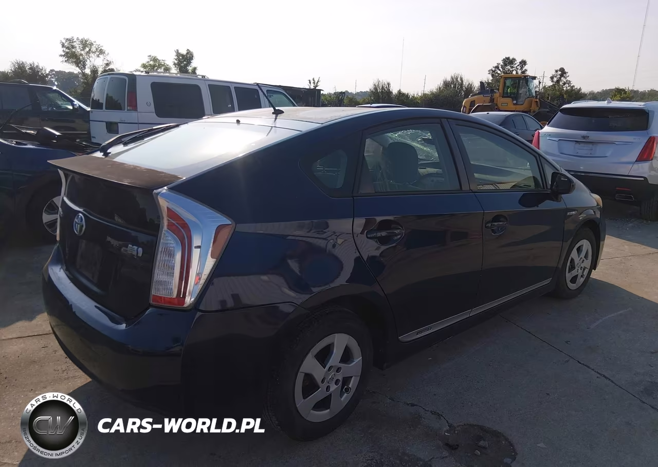 2012 Toyota Prius Two VIN:JTDKN3DU6C1611707 - 4