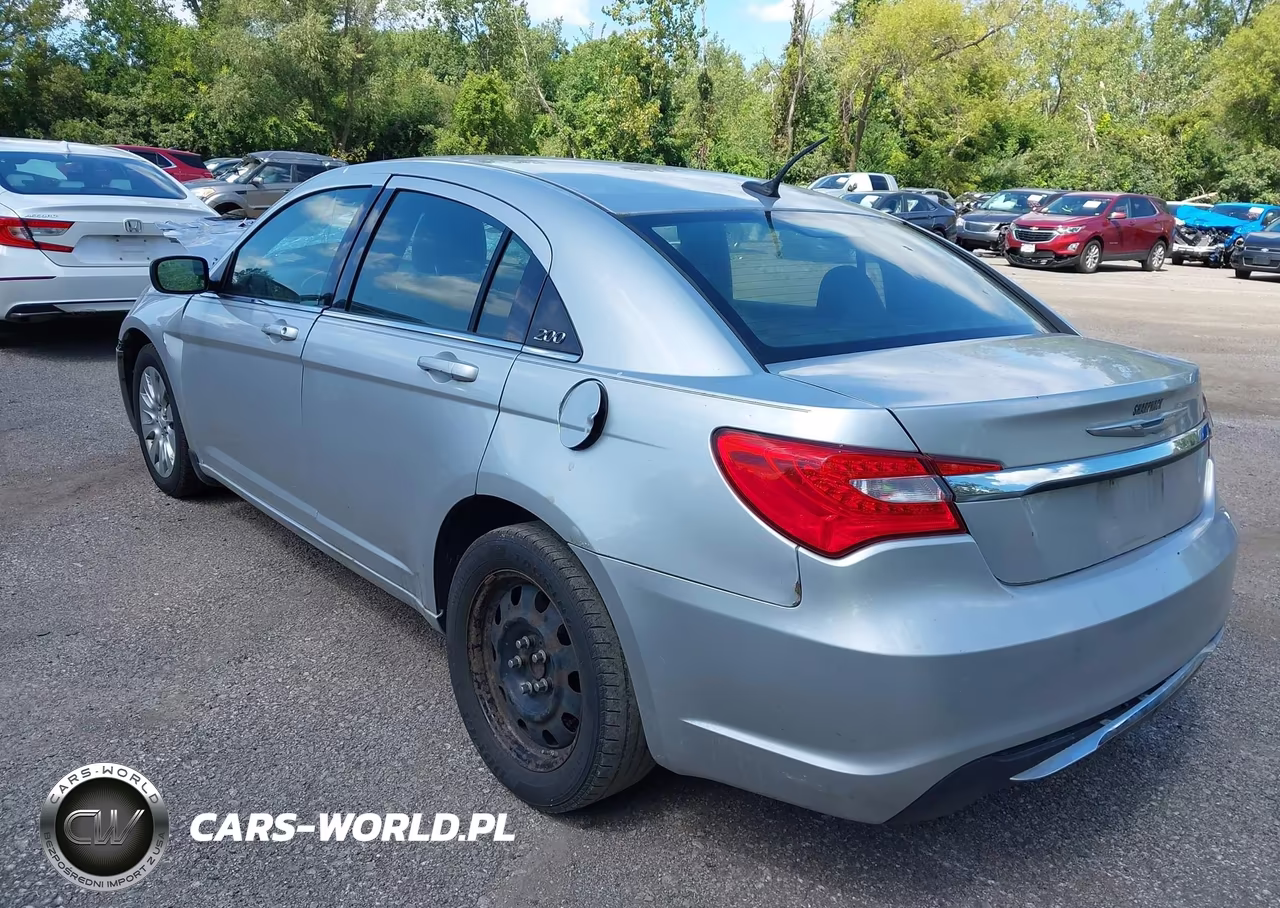 2012 Chrysler 200 Lx VIN:1C3CCBAB0CN204552 - 3