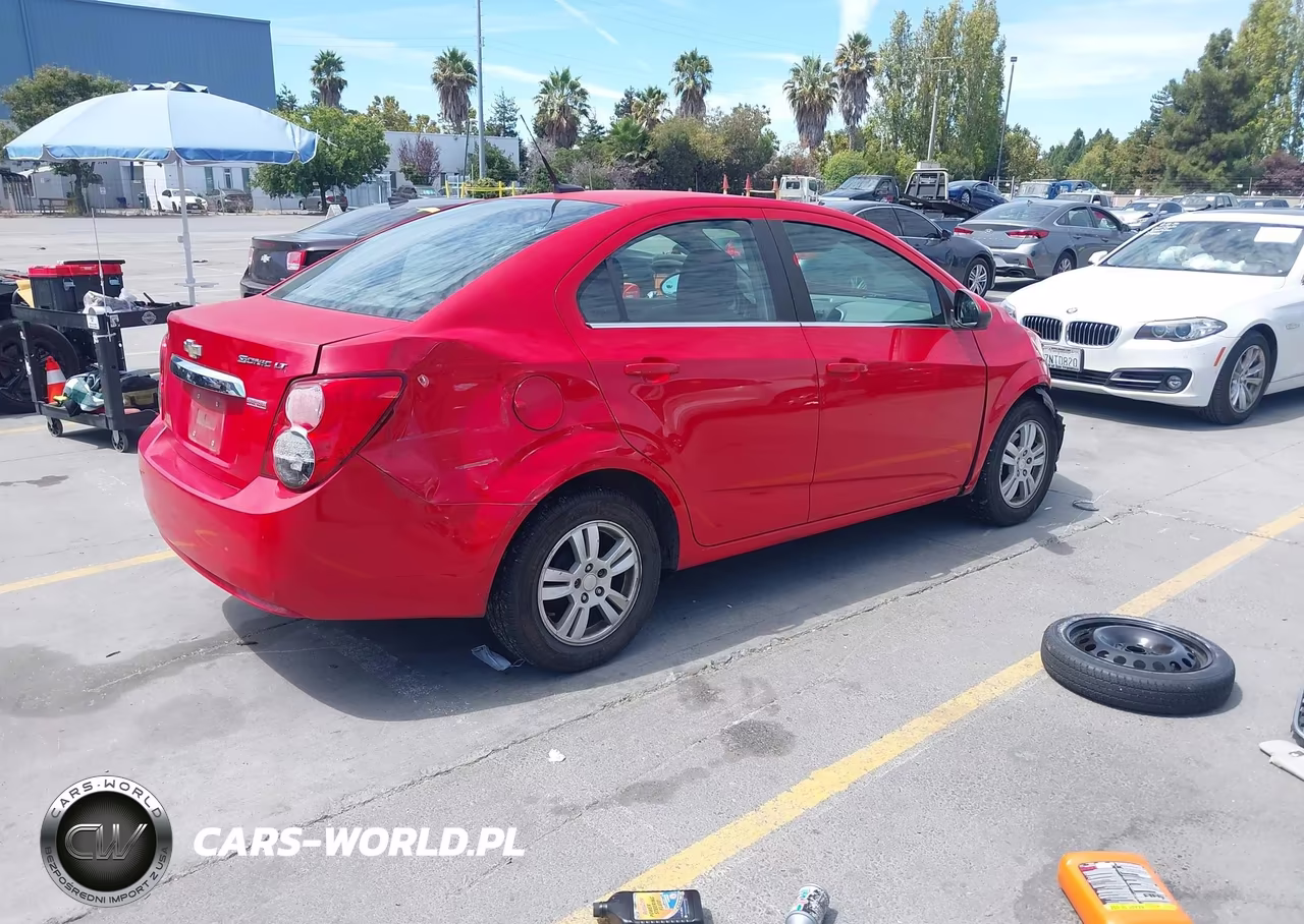 2013 Chevrolet Sonic Lt Auto VIN:1G1JC5SBXD4178688 - 4