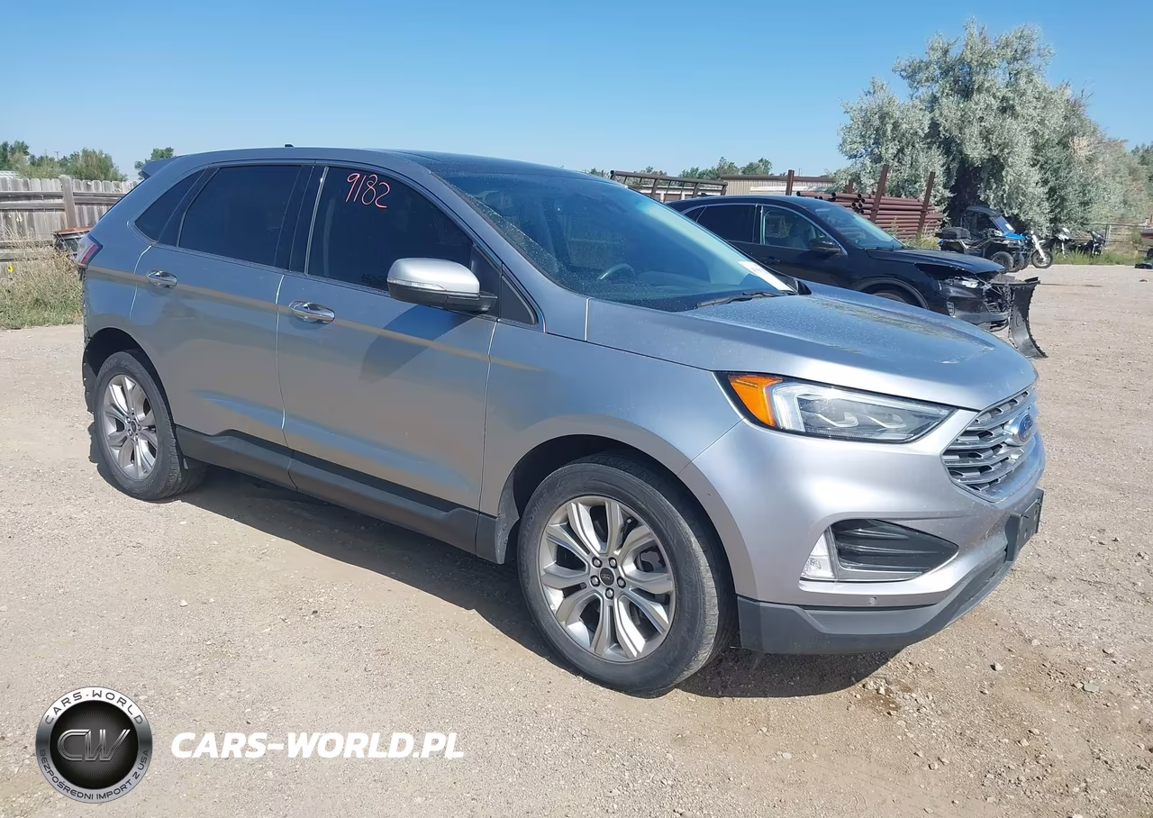 2023 Ford Edge Titanium