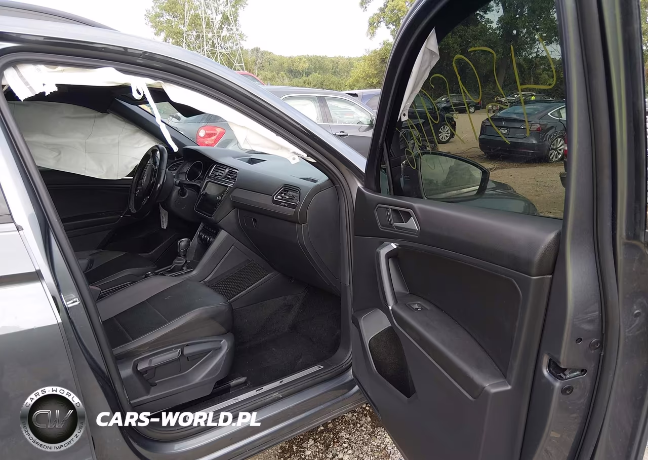 2020 Volkswagen Tiguan 2.0T Se-2.0T Se R-Line Black-2.0T Sel VIN:3VV2B7AX0LM131360 - 5