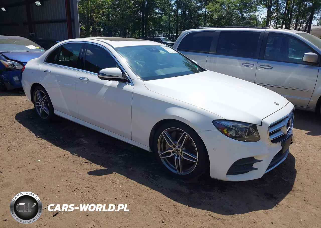 2019 Mercedes-Benz E 300