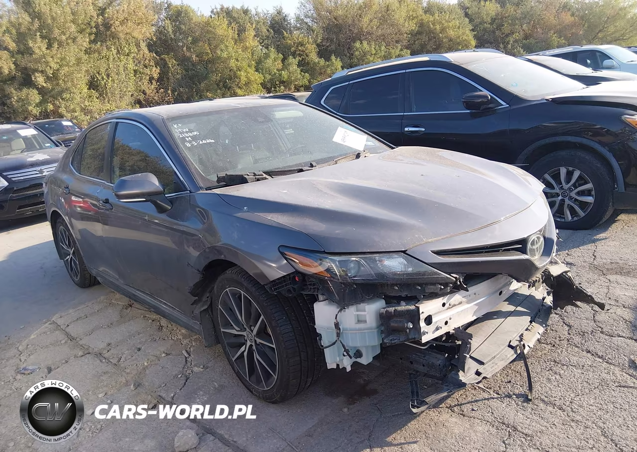 2021 Toyota Camry Se – zdjęcie 1 z 16