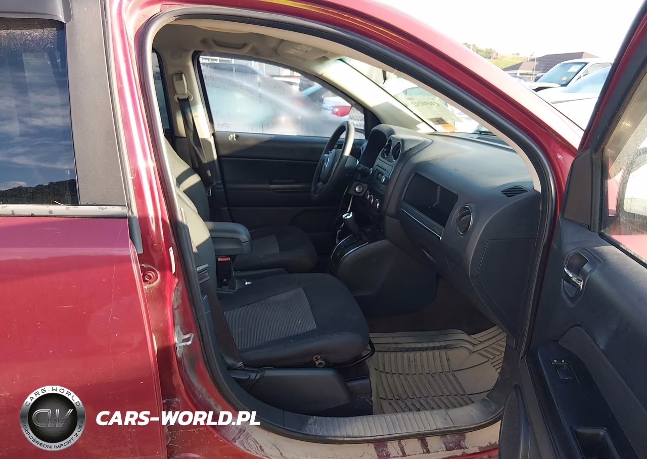 2013 Jeep Compass Sport VIN:1C4NJDBB8DD263165 - 5