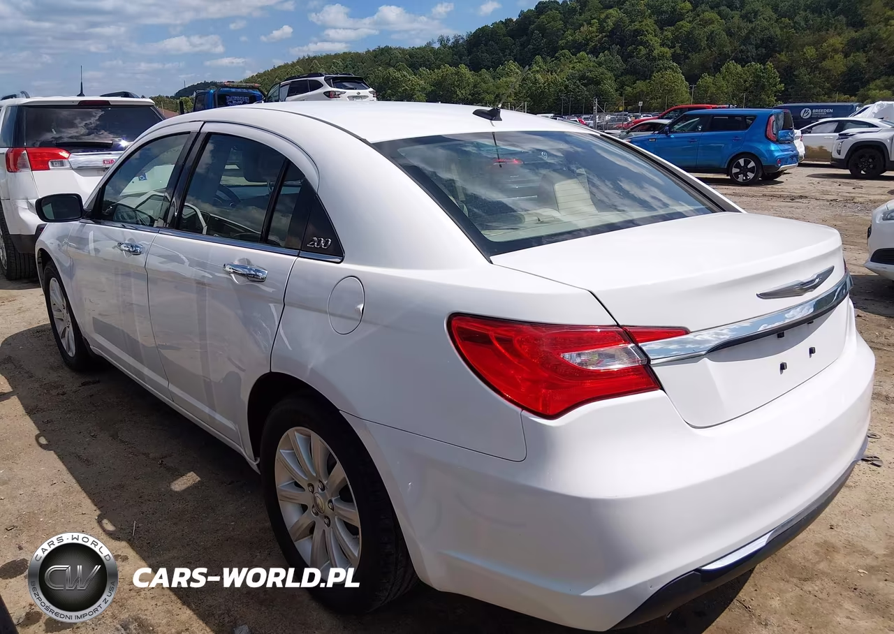 2014 Chrysler 200 Limited VIN:1C3CCBCG5EN185802 - 3