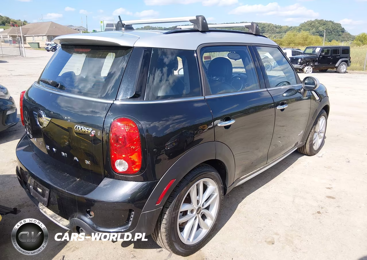 2016 Mini Countryman Cooper S VIN:WMWZC5C59GWU21240 - 4