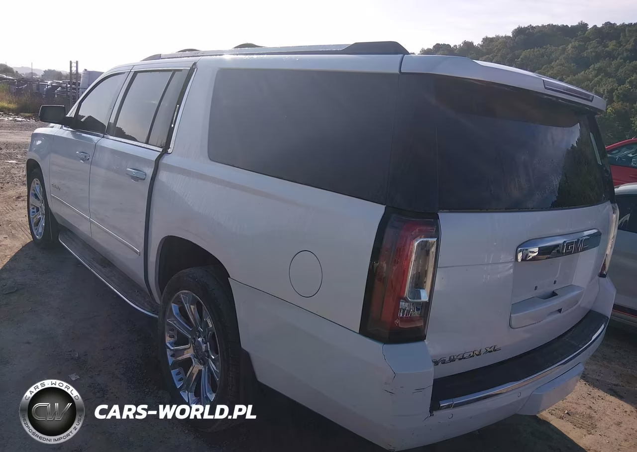 2017 GMC Yukon Xl Denali VIN:1GKS1HKJ3HR291096 - 3
