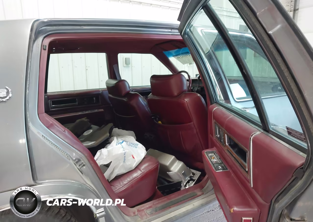 1993 Cadillac Deville VIN:1G6CD53B1P4309381 - 8