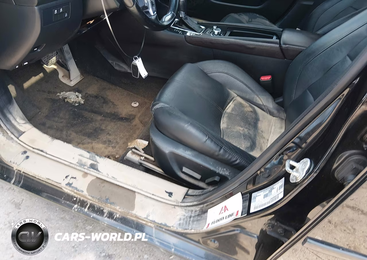 2017 Mazda Mazda3 Grand Touring VIN:3MZBN1W32HM128764 - 6