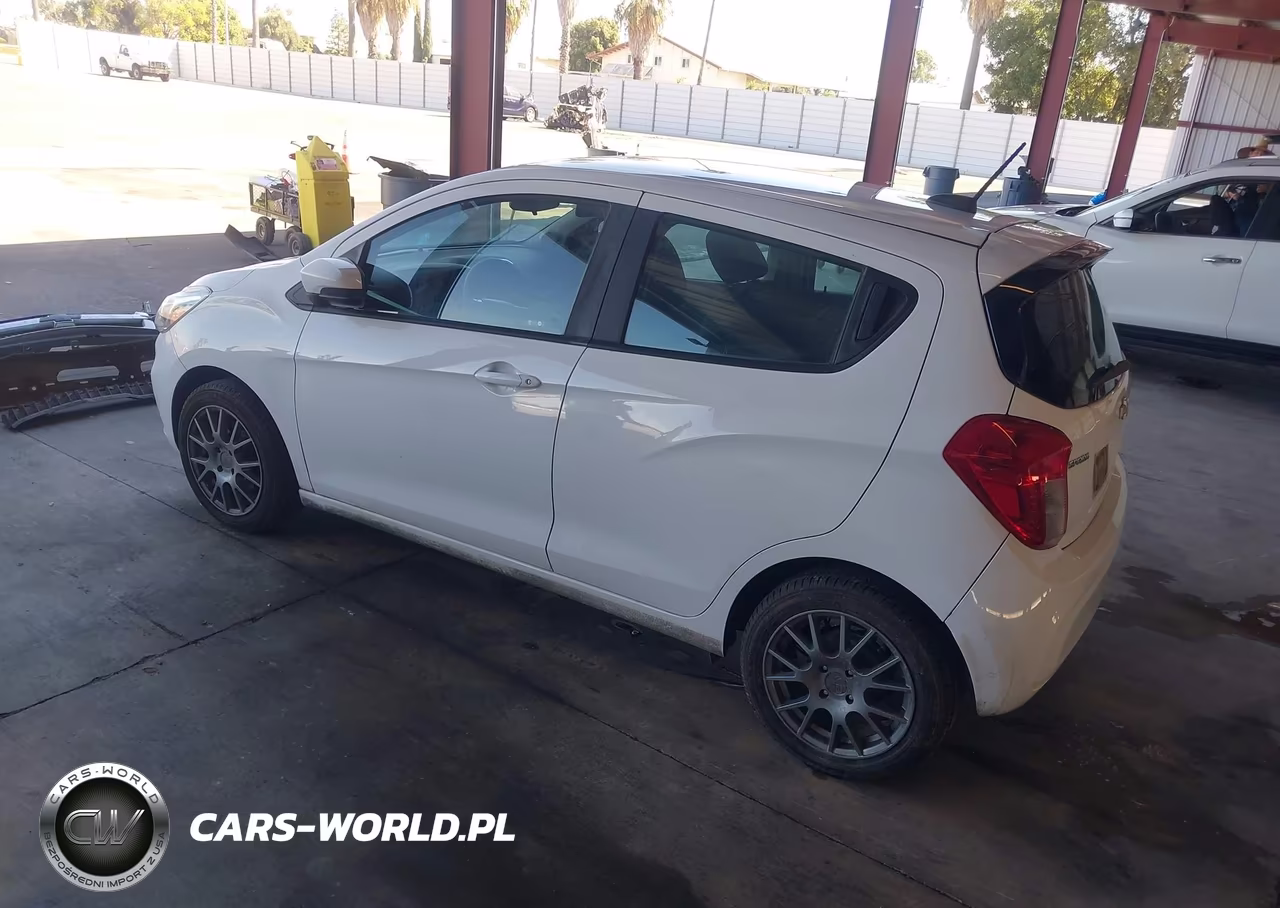 2022 Chevrolet Spark Fwd 1Lt Automatic VIN:KL8CD6SA0NC030138 - 3