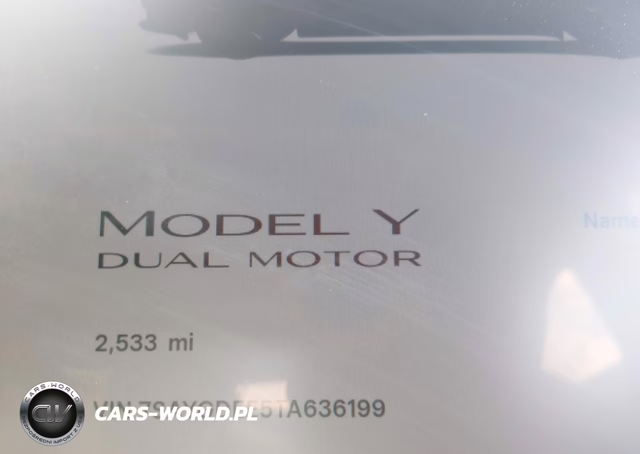 2026 Tesla Model Y All-Wheel Drive-Long Range Launch Series-Premium All-Wheel Drive VIN:7SAYGDEE5TA636199 - 15