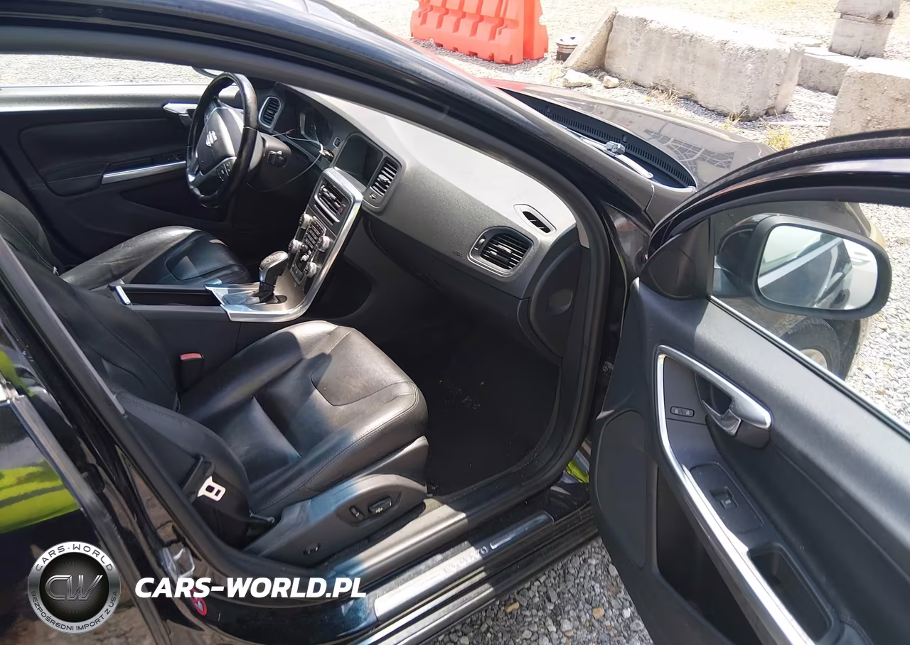2015 Volvo S60 T5 Premier VIN:YV126MFK4F1344970 - 5