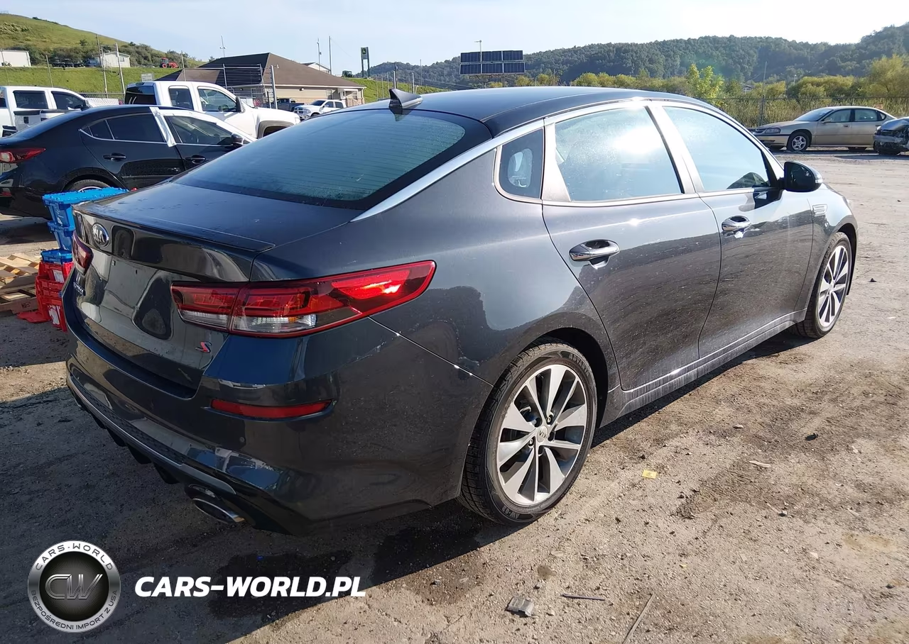 2019 Kia Optima S VIN:5XXGT4L36KG286814 - 4