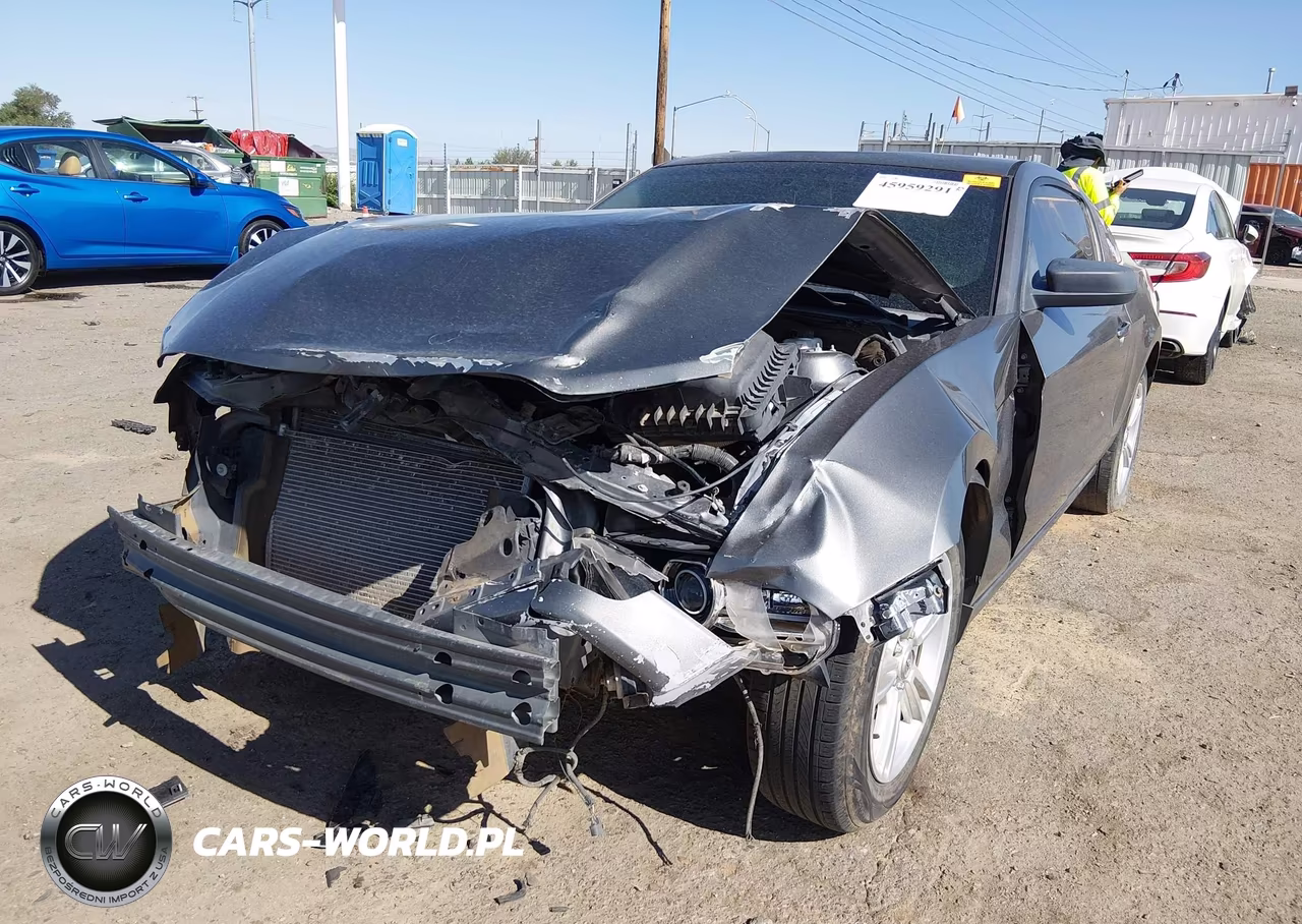 2013 Ford Mustang VIN:1ZVBP8AM8D5249785 - 6