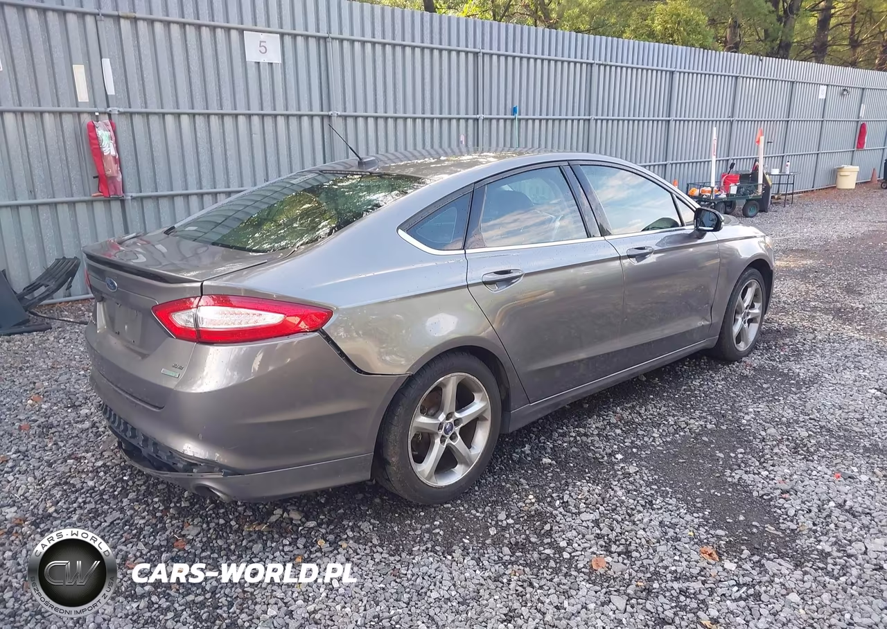 2013 Ford Fusion Se VIN:3FA6P0HR8DR175794 - 4