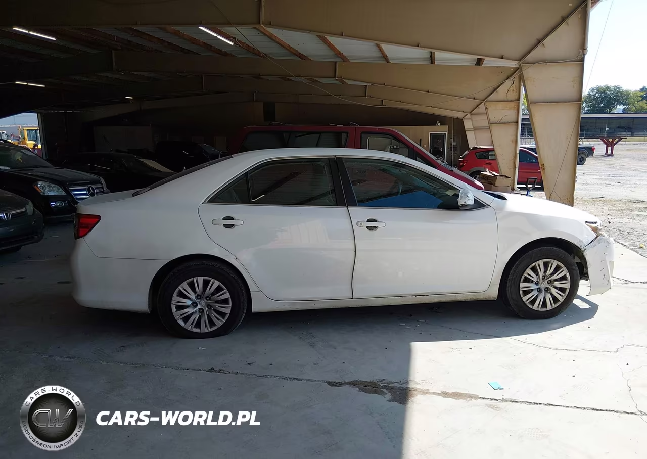 2014 Toyota Camry L VIN:4T1BF1FK5EU868366 - 13