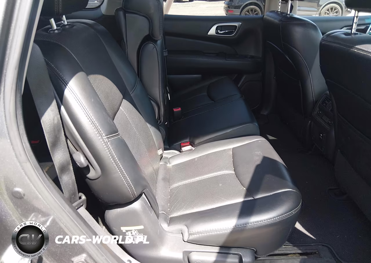 2015 Nissan Pathfinder Platinum VIN:5N1AR2MMXFC631182 - 8
