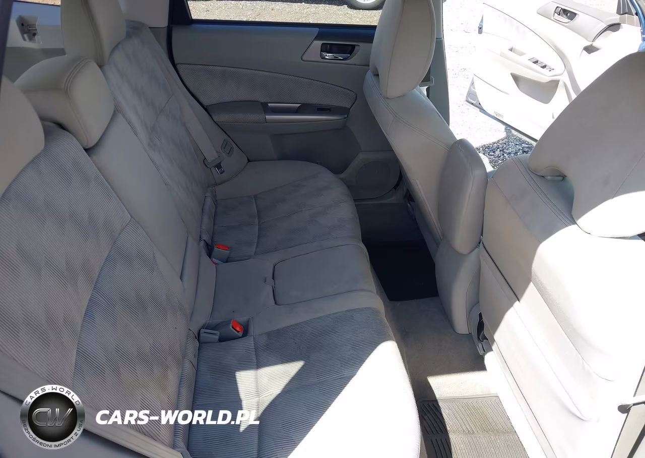 2010 Subaru Forester 2.5X Premium VIN:JF2SH6CCXAH733025 - 8