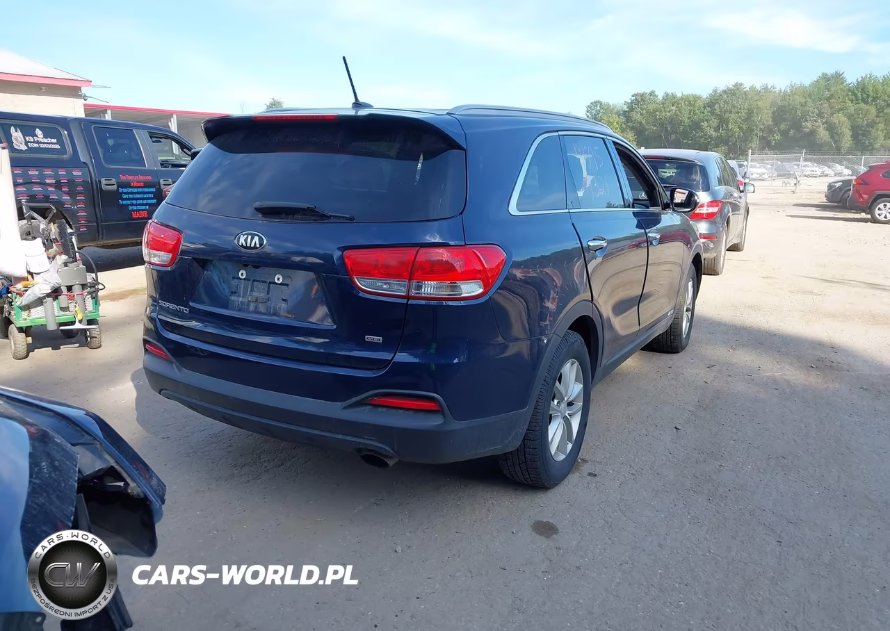 2017 Kia Sorento 2.4L Lx VIN:5XYPGDA34HG296429 - 4