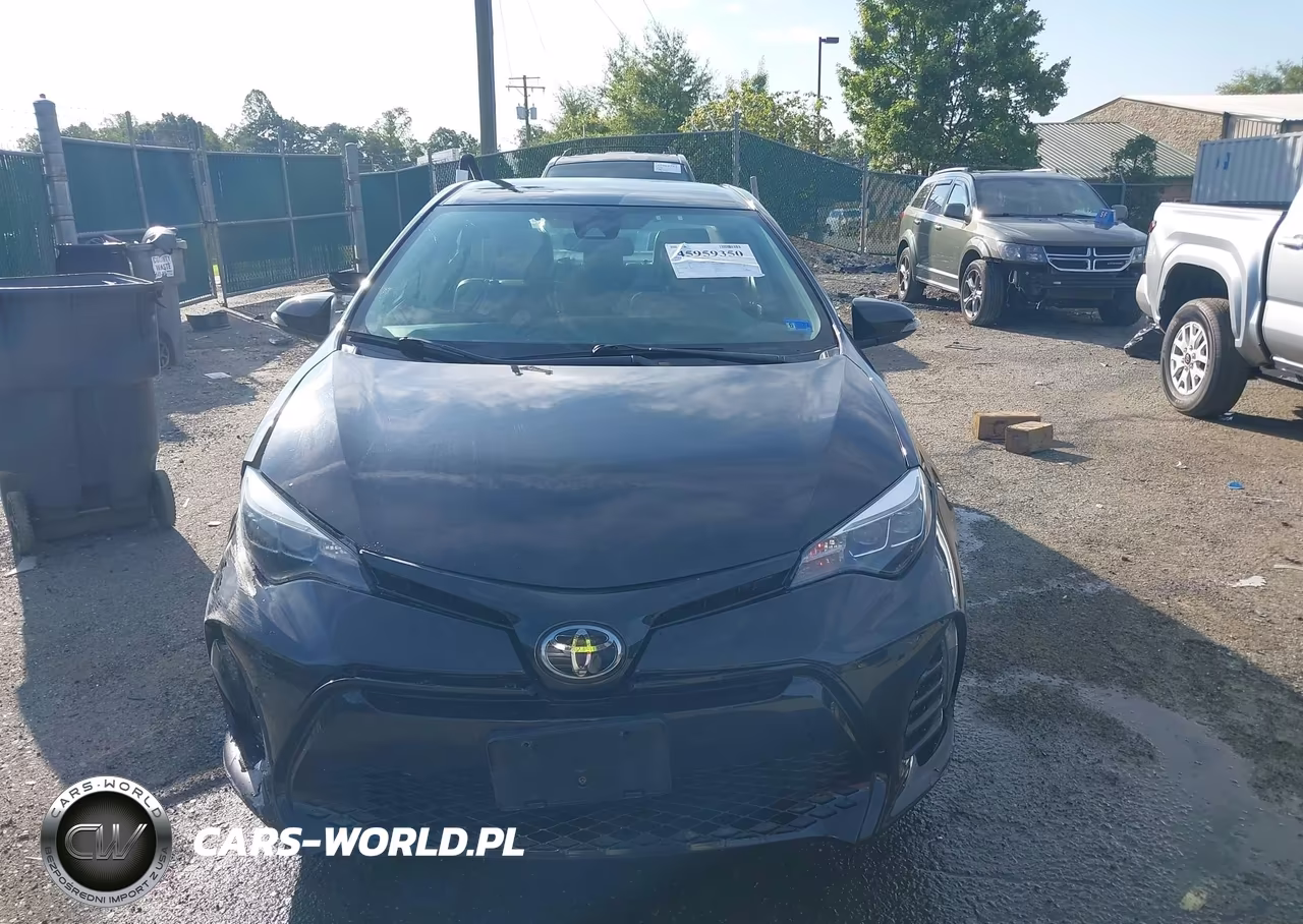 2018 Toyota Corolla Se VIN:2T1BURHE9JC077555 - 12