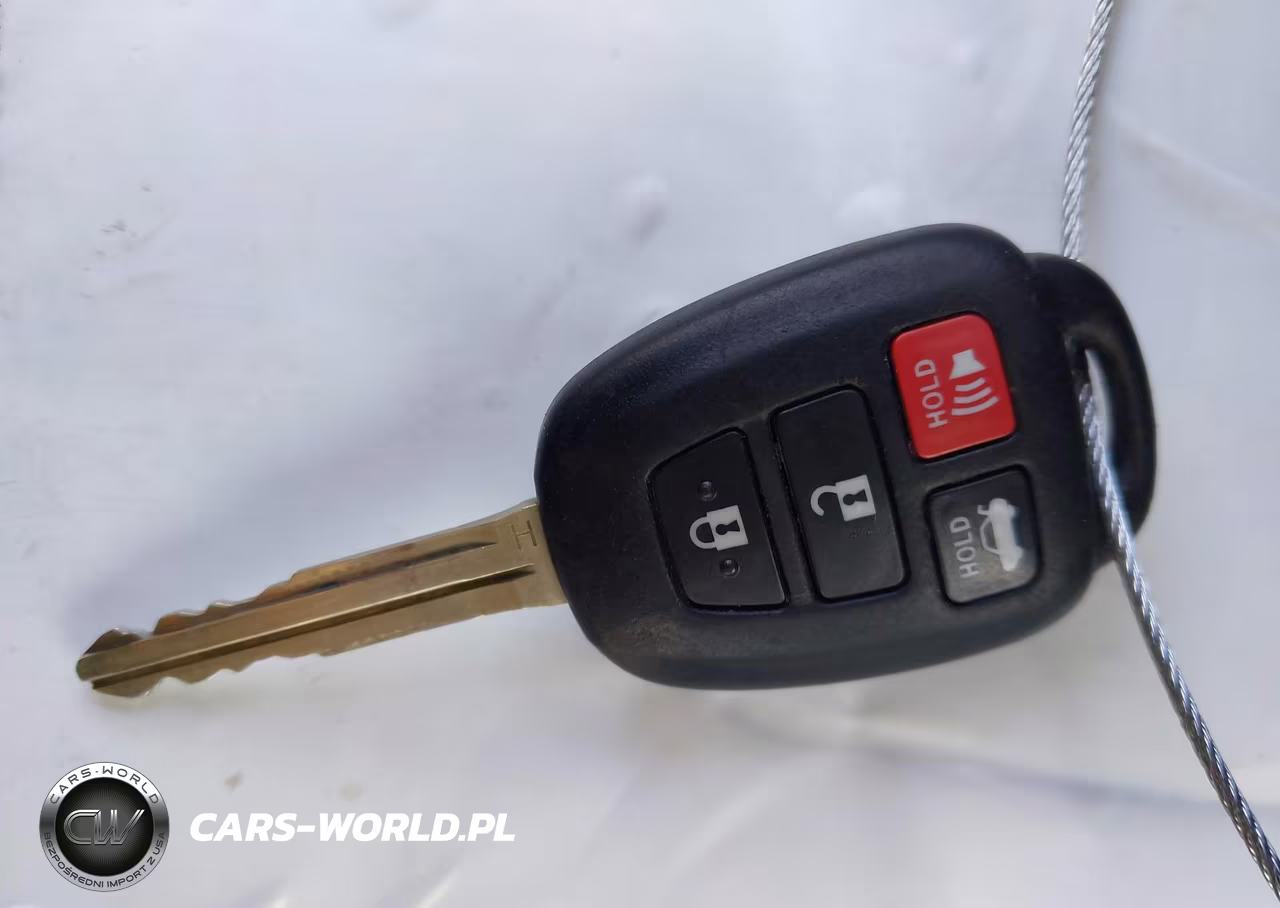 2017 Toyota Corolla Le VIN:2T1BURHE3HC935841 - 11