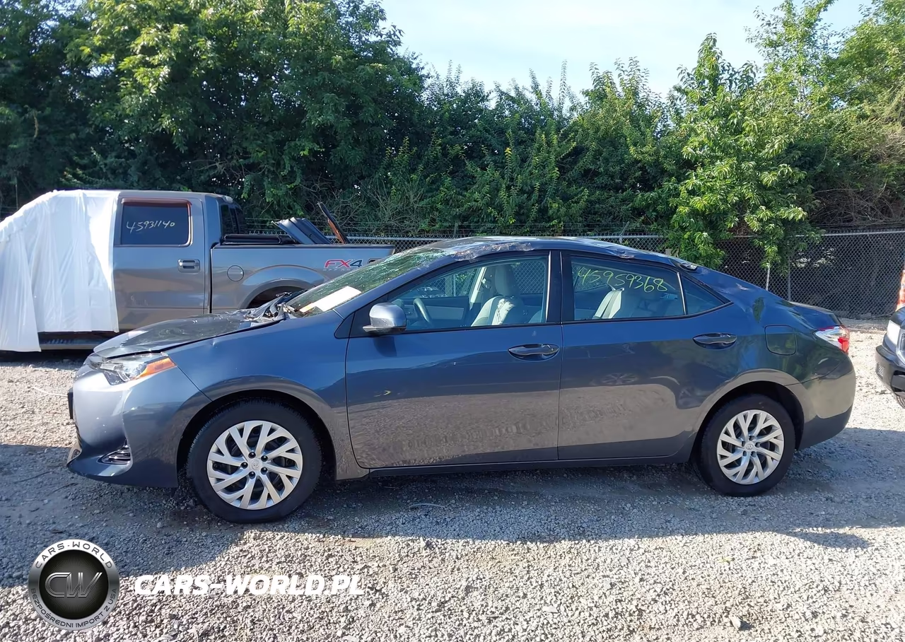 2017 Toyota Corolla Le VIN:2T1BURHE3HC935841 - 14
