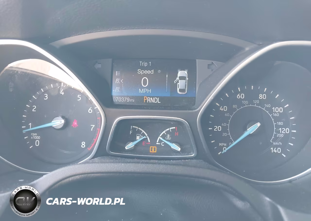 2017 Ford Focus S VIN:1FADP3E29HL257943 - 6