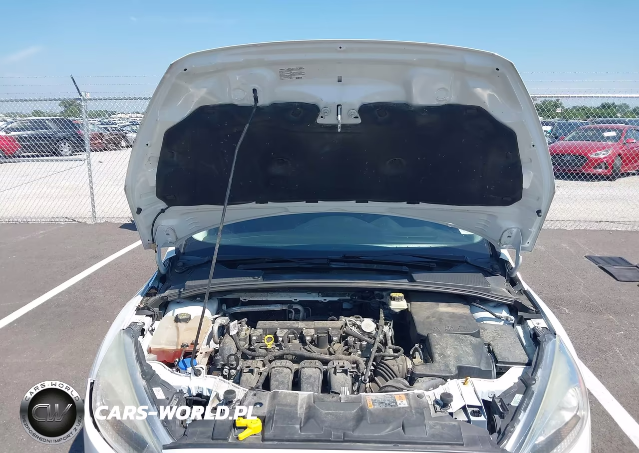 2017 Ford Focus S VIN:1FADP3E29HL257943 - 7