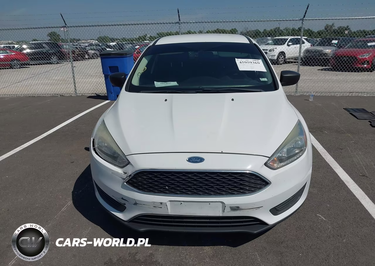 2017 Ford Focus S VIN:1FADP3E29HL257943 - 9