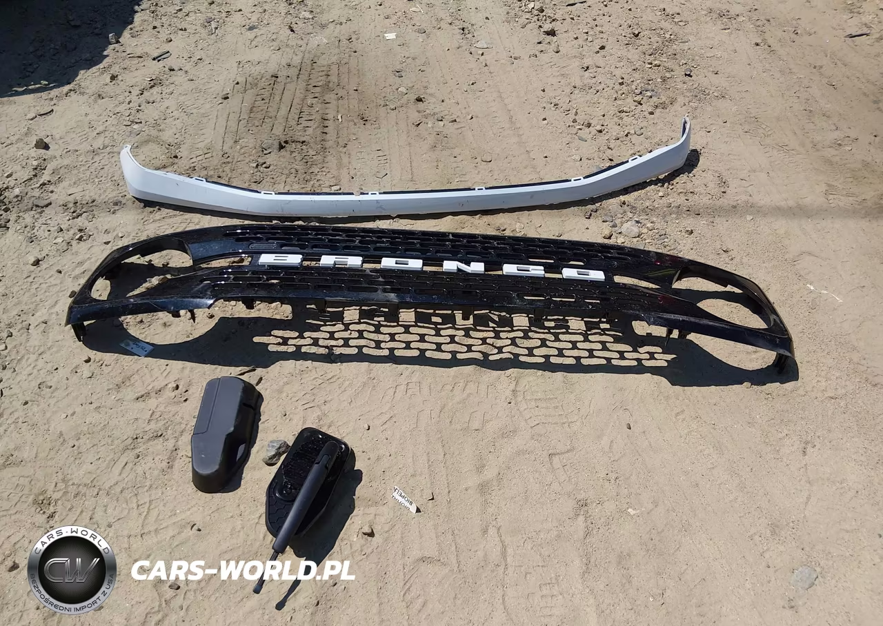 2025 Ford Bronco Big Bend VIN:1FMEE7BHXSLB84122 - 12