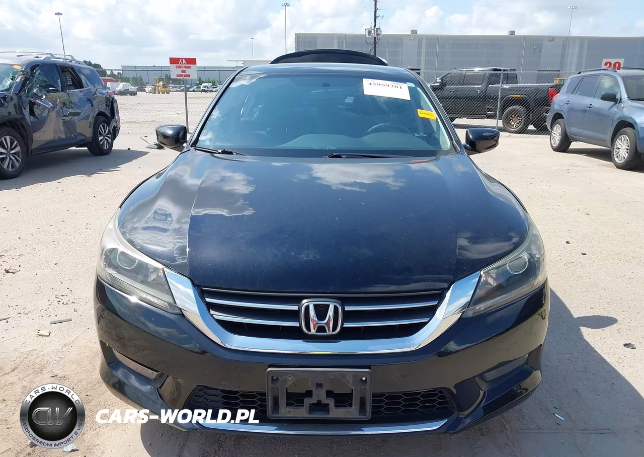 2014 Honda Accord Sport VIN:1HGCR2F57EA044050 - 12