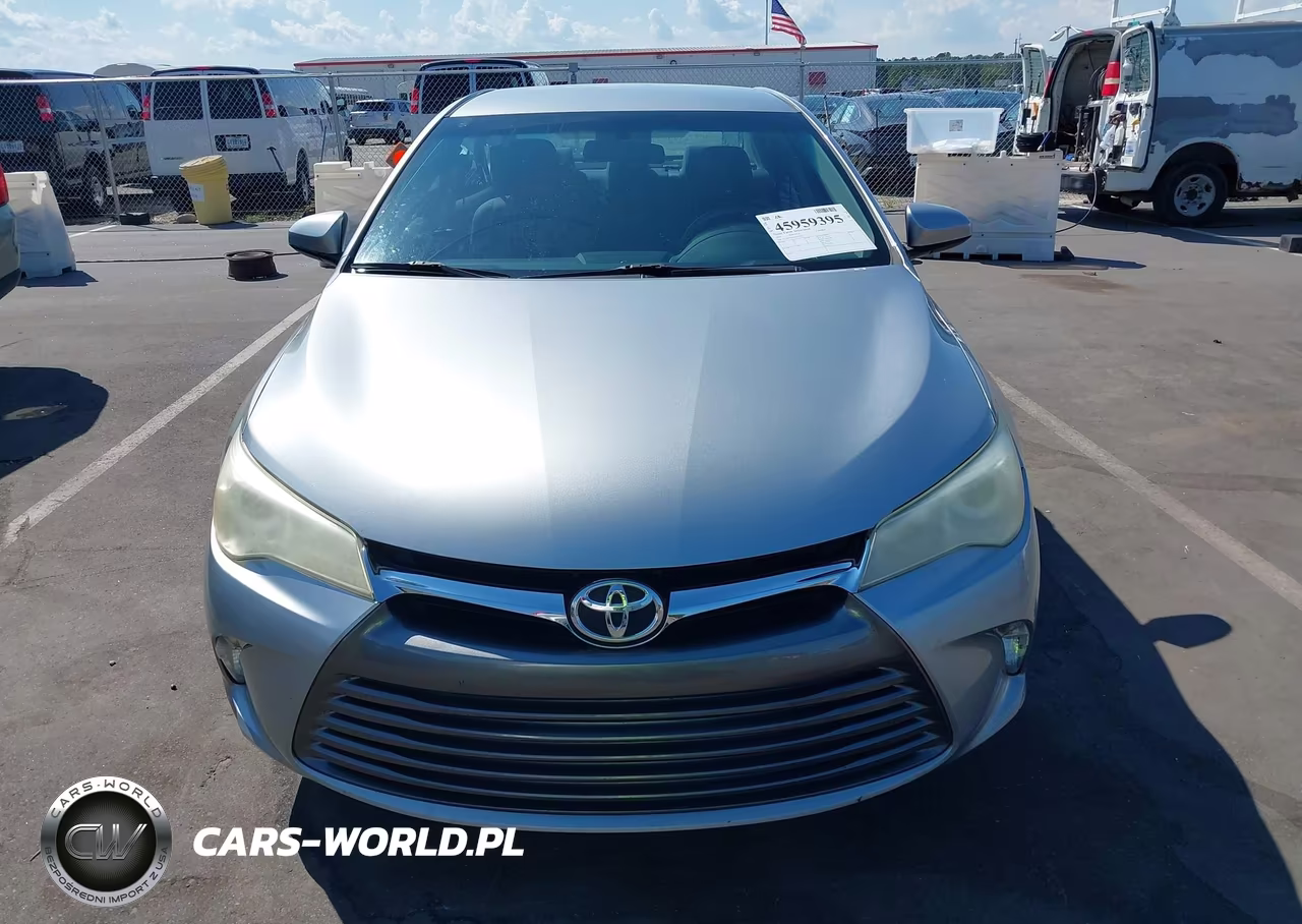 2016 Toyota Camry Le VIN:4T1BF1FK3GU175332 - 12